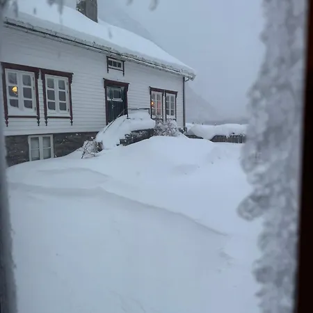 Horgheim Boutique Lodge, Romsdalen Сasa de vacaciones