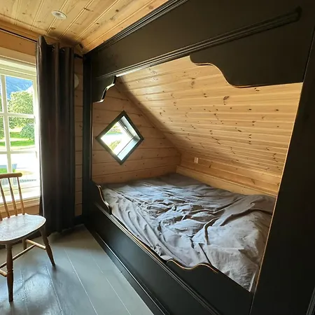 Semesterbostad Horgheim Boutique Lodge, Romsdalen *