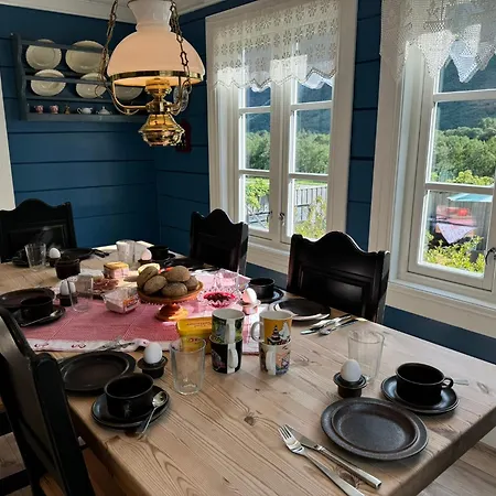 Сasa de vacaciones Horgheim Boutique Lodge, Romsdalen